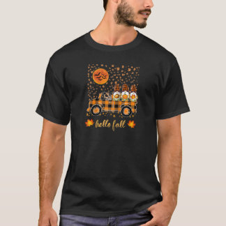 Camiseta hello fall Funny Gnomes Holding Pumpkin Riding Tru