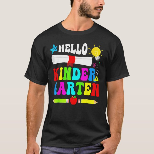 Camiseta Hello Kindergarten Back To School Team First Day O (Frente)
