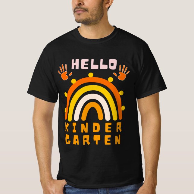 CAMISETA HELLO KINDERGARTEN - CINCO LEGAL (Frente)