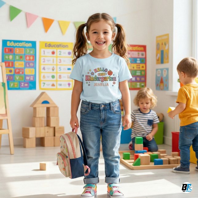 Camiseta Hello Kindergarten Retro Groovy Custom Name Kids (Criador carregado)