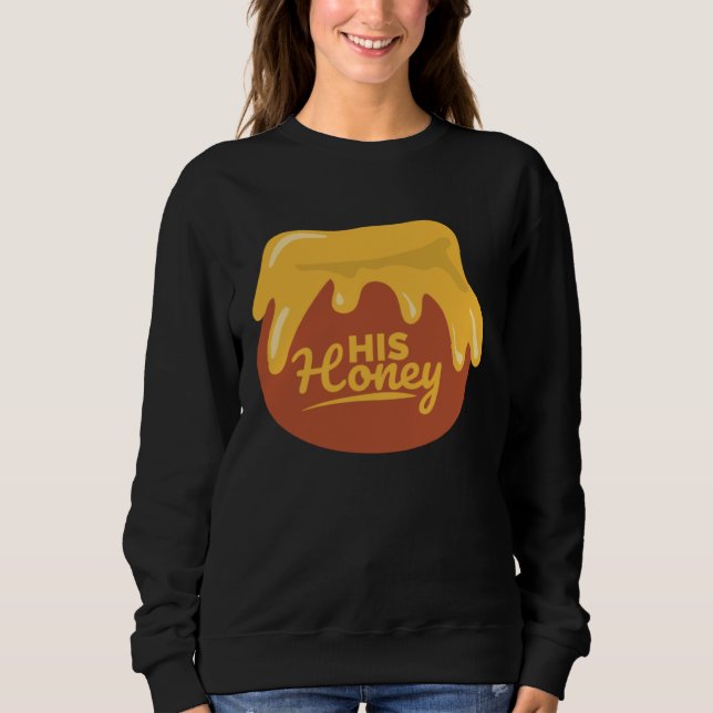Camiseta Her Bee His Honey Couple Matching Valentine's Day  (Frente)
