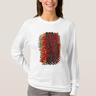 Camiseta Hera trepadeira vermelha brilhante no outono em