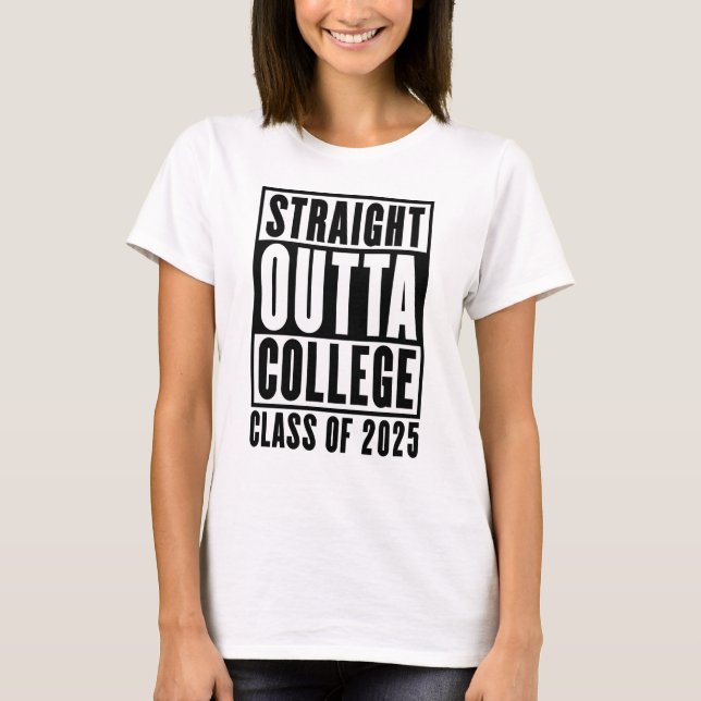 Camiseta Hetero fora da faculdade Classe 2025 (Frente)