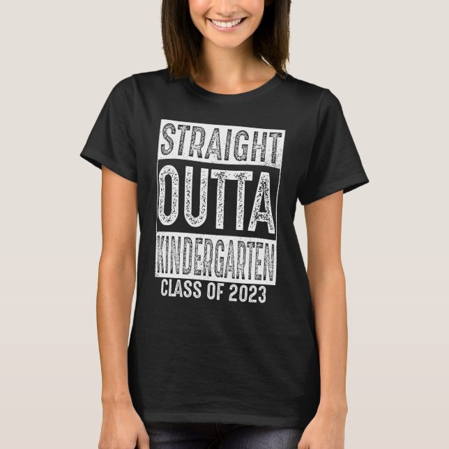 Camiseta Hetero Fora do Jardim de Infância - Gradu 2023 (Frente)