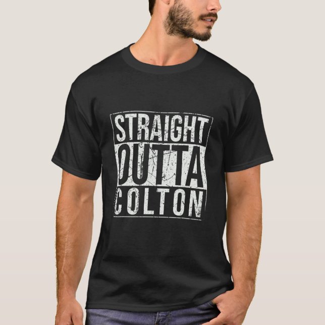 Camiseta Hetero Outta Colton Vintage (Frente)