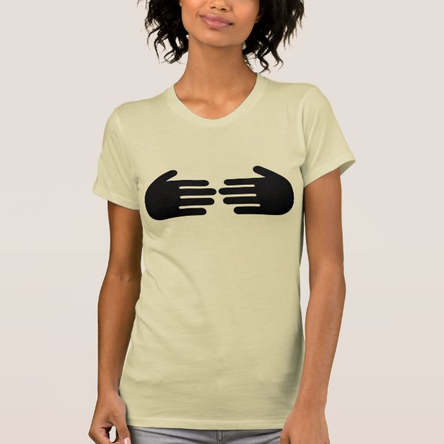 Camiseta hide your chest (Frente)