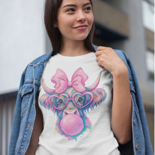 Camiseta Highland Cow Bubblegum Coquette Holographic Sublim