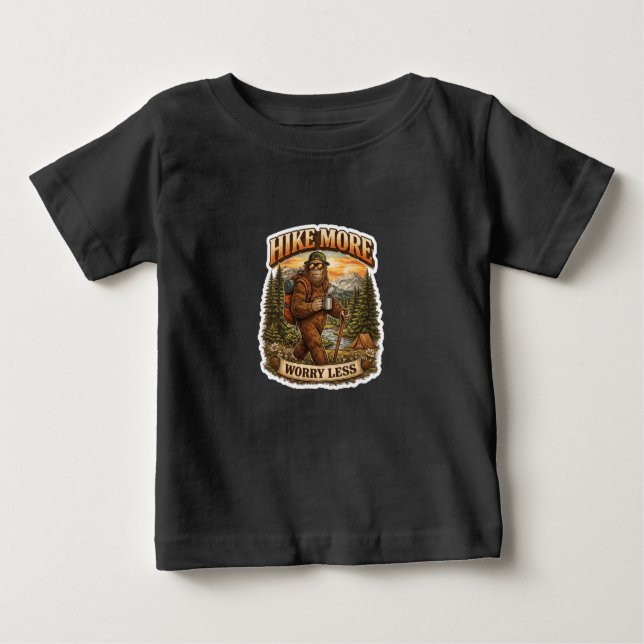 Camiseta Hike More Worry Less Bigfoot Camping (Frente)