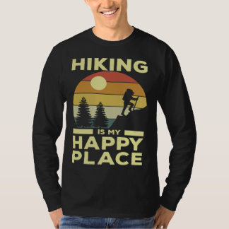 Camiseta Hiking is My Happy Place Retro Sunset Mountain Cli