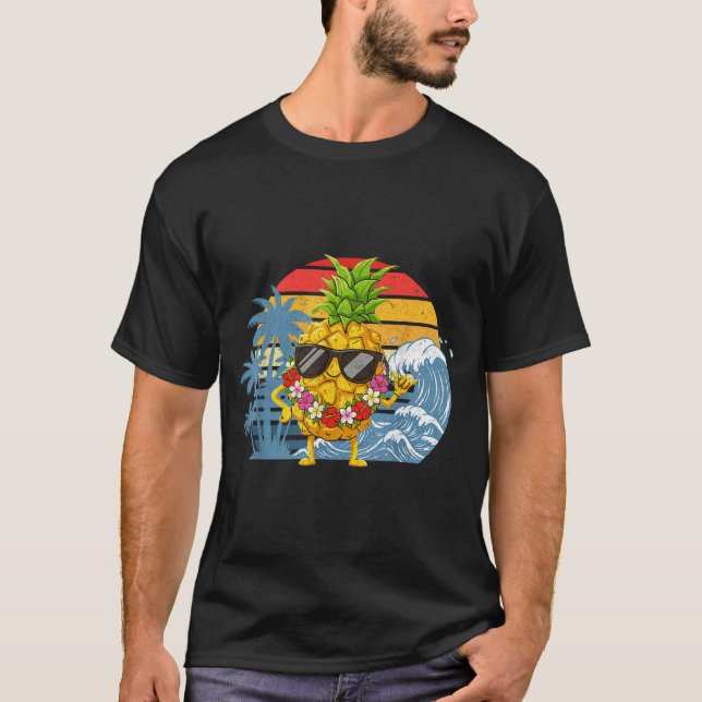 Camiseta Hilarious Aloha Hawaiian Pineapple Sign Hawaii Sha (Frente)