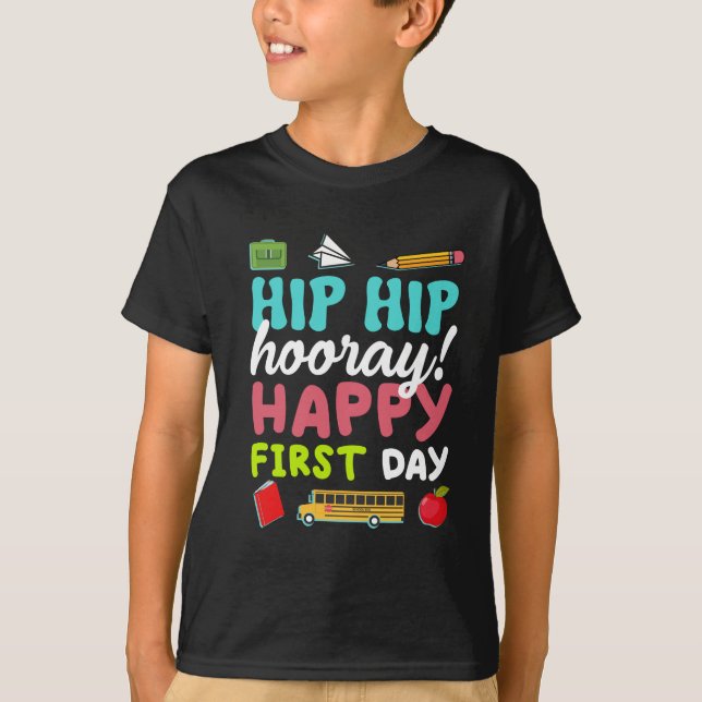 Camiseta Hip Hip Hooray Feliz Primeiro Dia (Frente)