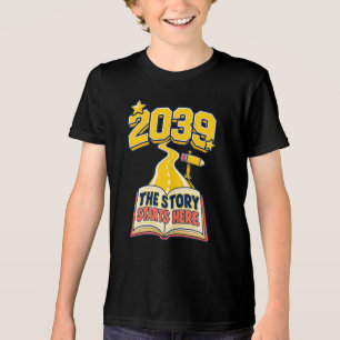 Camiseta História da Escola da Turma de 2039 Começa Hoje