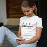 Camiseta Ho Ho Ho | Minimalista Moderno do Coração de Natal<br><div class="desc">Crianças modernas e minimalistas de feriado com "ho ho ho" em tipografia estilo escrita à guiada seguida de um coração vermelho. O dom perfeito ou acessório com um super festivo Natal!</div>