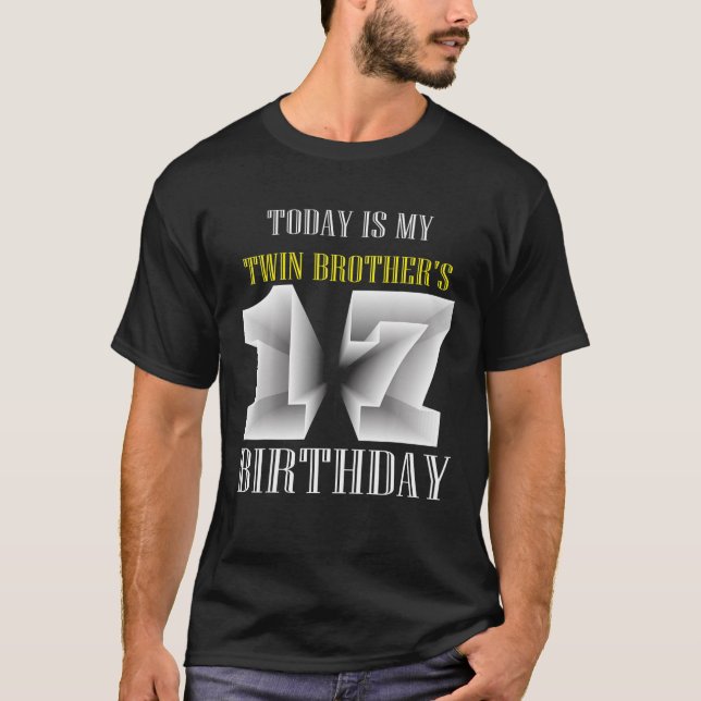 Camiseta Hoje é a 17ª Festa de aniversário do meu irmão gêm (Frente)