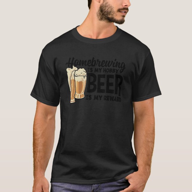 Camiseta Homebrewing É Minha Cerveja De Hobby É Minha Recom (Frente)