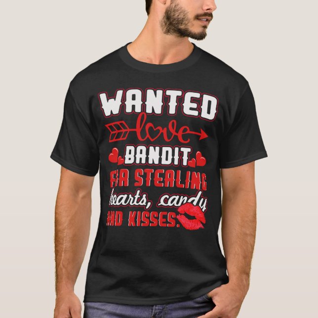 Camiseta Homem Com Sentença Namorados Divertida. (Frente)