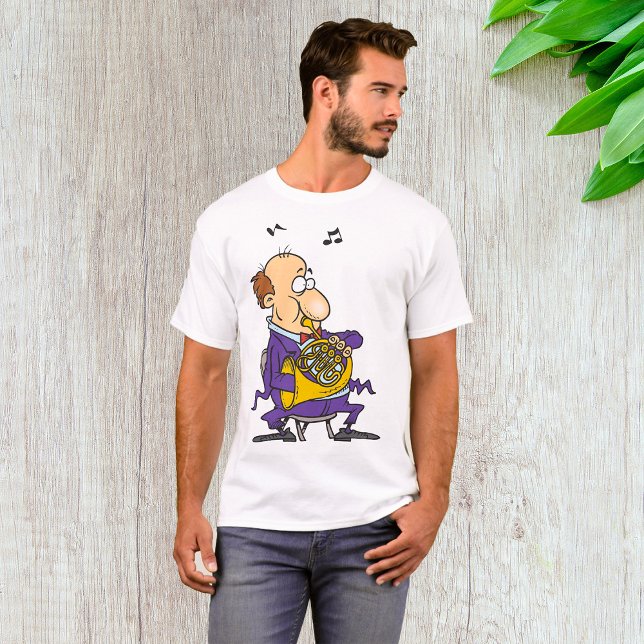 Camiseta Homem Jogando Um Corno Francês (Criador carregado)