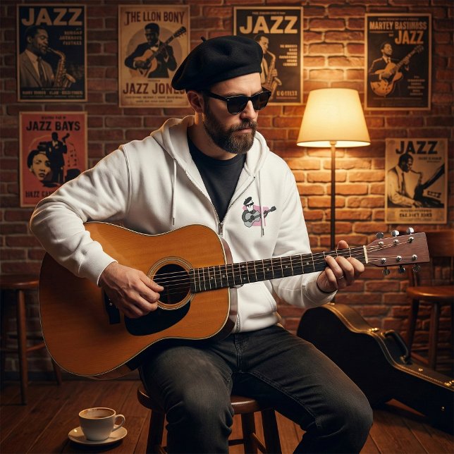 Camiseta Homem Usando Boina Tocando Violão (Criador carregado)