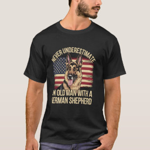 Camiseta Homem Velho com um Design Patriótico de Pastor Ale