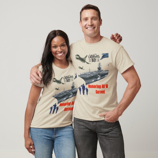 Camiseta Homenageando a poderosa areia militar (Unissex)