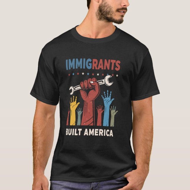 Camiseta Homenageando Trabalhadores Imigrantes - Imigrantes (Frente)