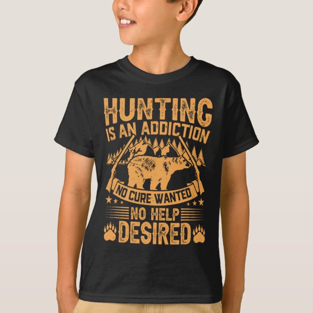 Camiseta Homens Caçadores De Ursos Dizendo Caçadores Citam  (Frente)