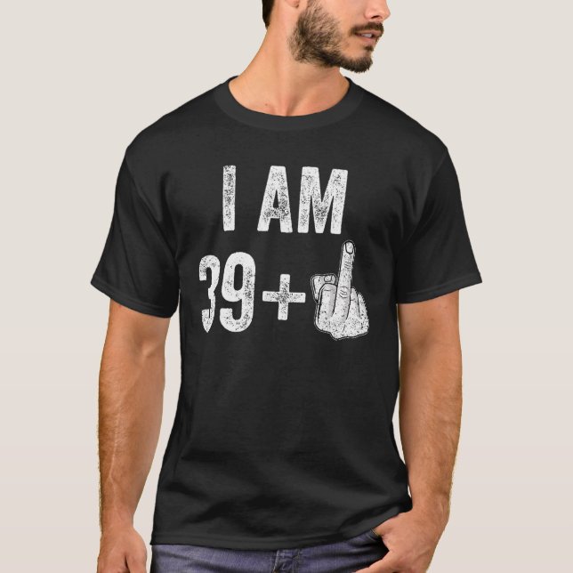 Camiseta Homens De Aniversário De 1982 O Masculinam Diverti (Frente)