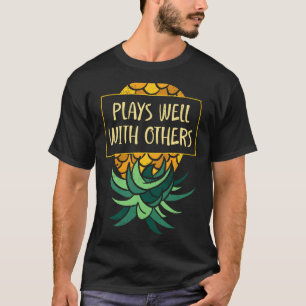 Camiseta Homens de cabeça para baixo abacaxi diverte outros