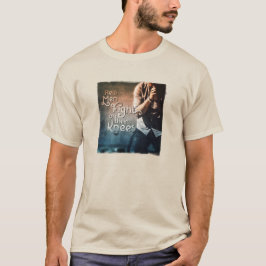 Camiseta Homens de verdade lutam pelos seus joelhos