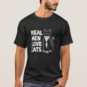 Camiseta Homens Reais Como Gatos Pai De Marido Dando Ama En