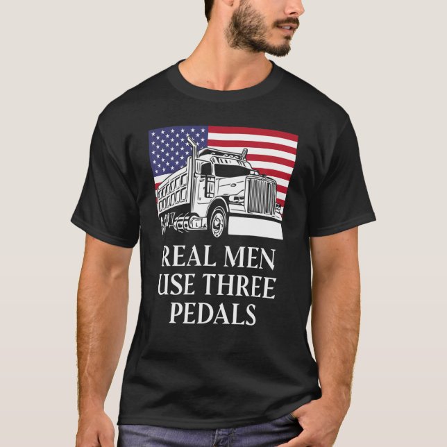 Camiseta Homens Reais Usam Três Pedais Transmi Manual (Frente)