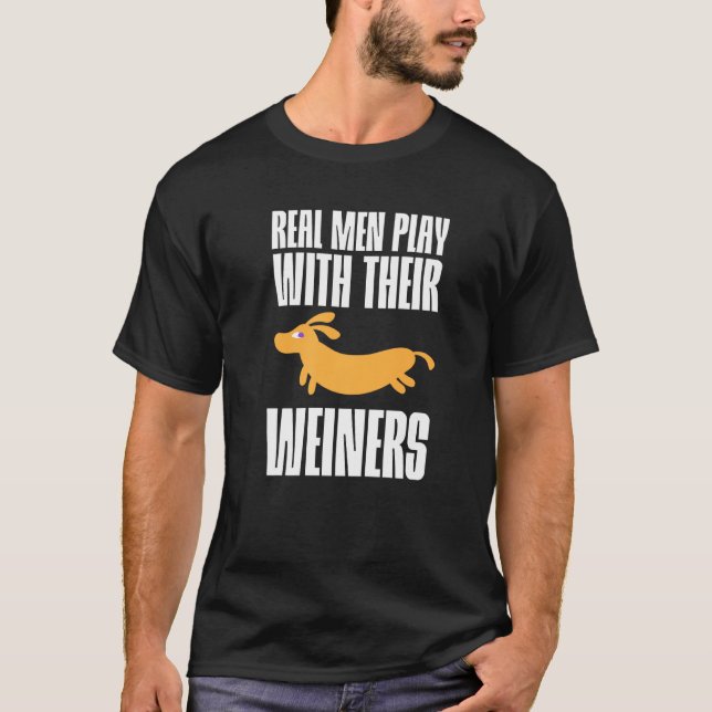 Camiseta Homens Verdadeiros Brincam Com Seus Dedos (Frente)