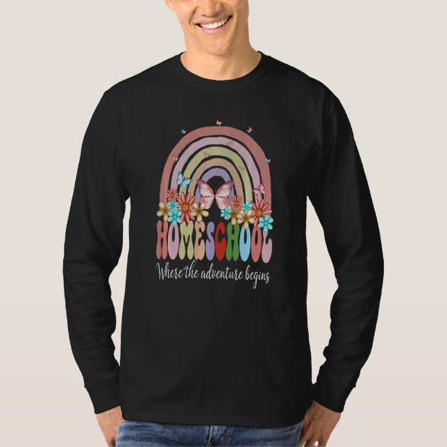 Camiseta Homeschool Where The Adventure Begins Rainbow Retr (Frente)