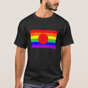 Camiseta homossexual orgulhoso alegre da bandeira do
