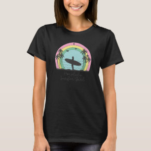Camiseta Honolulu Surfer Girl Rainbow Palm Tree Hawaiian Ha
