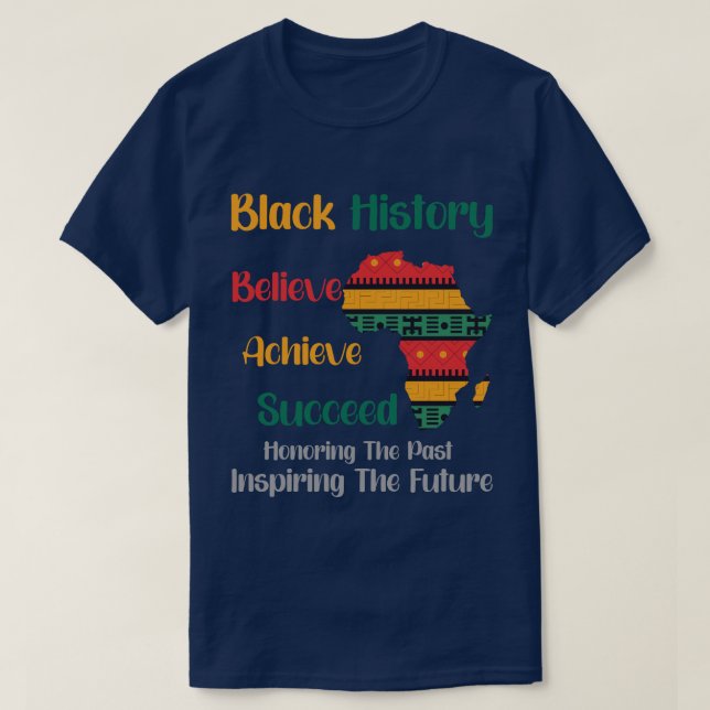 Camiseta Honrando o passado Inspirador Futuro Histórico Neg (Frente do Design)
