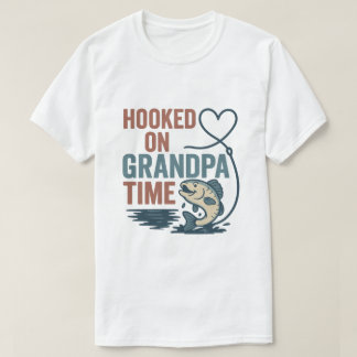 Camiseta Hooked on Grandpa Time Funny Fishing Design