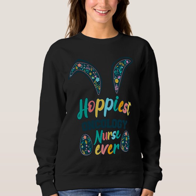 Camiseta Hoppiest Oncology Nurse Ever Bunny ears Flowers  E (Frente)