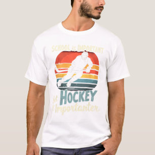 Camiseta Hóquei Prioridade Sobre a Escola Engraçado