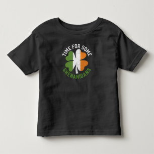 Camiseta Hora de Algumas Travessuras Trevo Dia de São Patrí