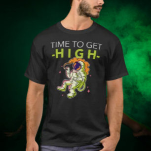 Camiseta Hora de se sentir elevado: Astronauta no Espaço