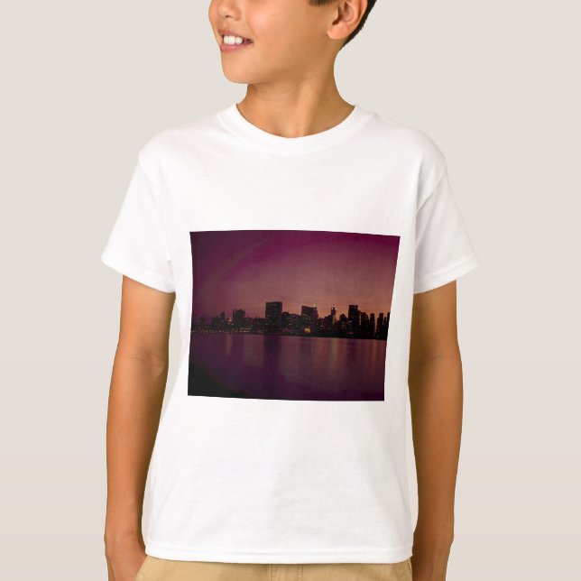 Camiseta Horizonte de Nova York ao Crepúsculo (Frente)