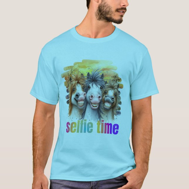 Camiseta horse meme – funny horses on a selfie (Frente)