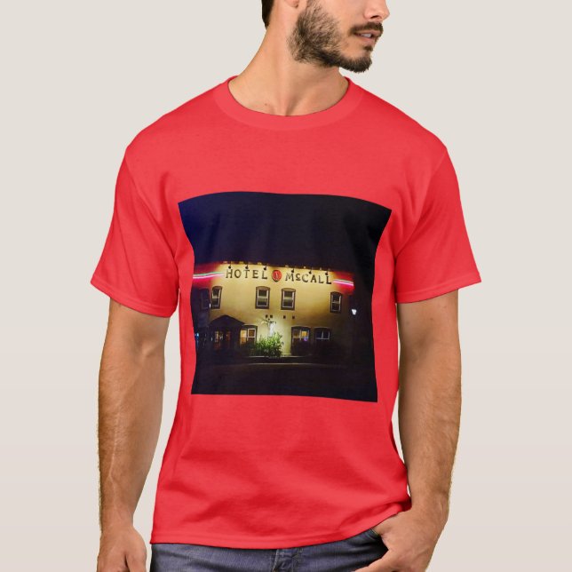 Camiseta Hotel Mcall Aglow (Frente)