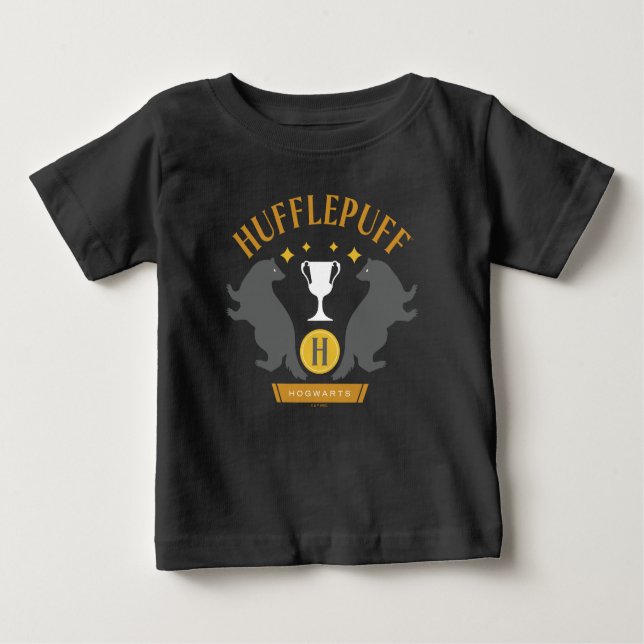 Camiseta HUFFLEPUFF™ Badger and Cup House Pride Graphic (Frente)