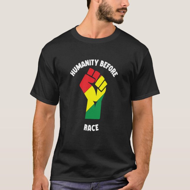 Camiseta Humanity Fist Equality Black History Month Black P (Frente)