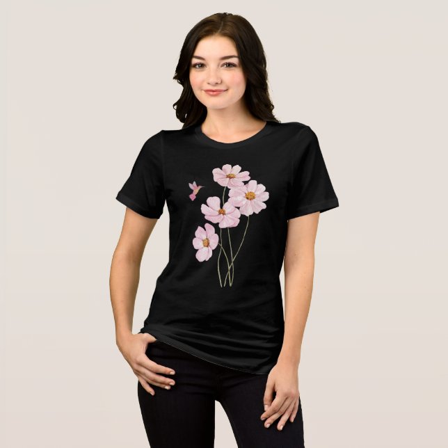 Camiseta Hummingbird e Cosmos Rosa (Frente Completa)