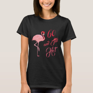 Camiseta Humor de Aniversário de Sexagésimo 60º Flamingo