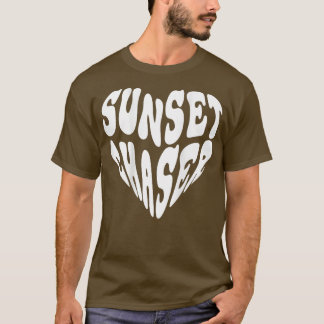 Camiseta Humor de Coração Sunset Chaser Dizendo Vestuário E