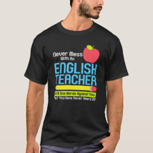 Camiseta Humor de Professor de Inglês Lendo Livros Vocabulá
